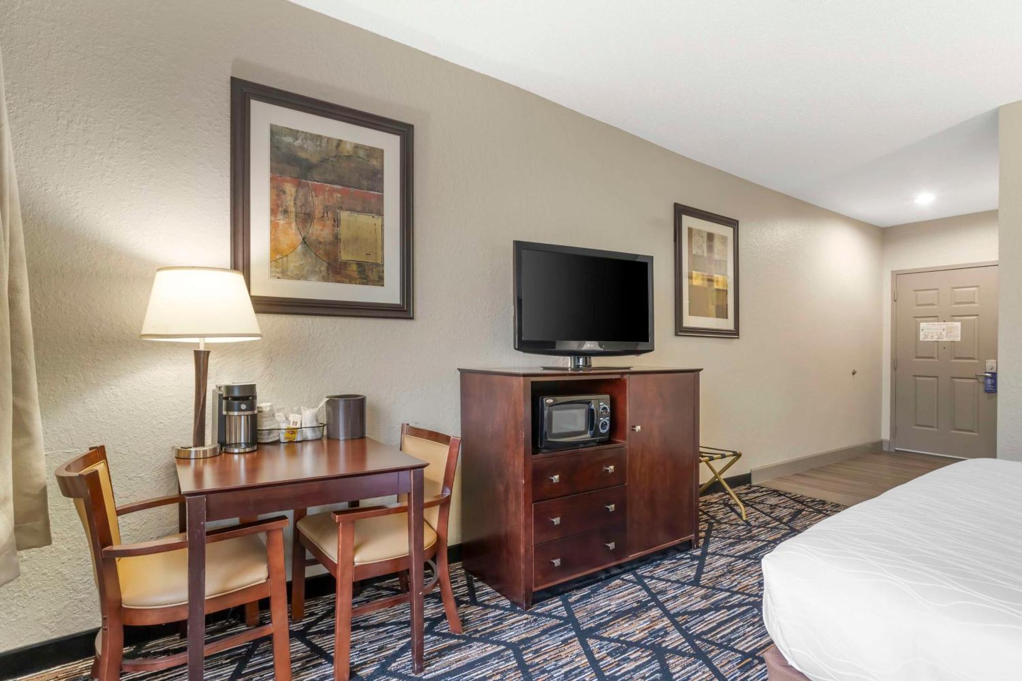 Best Western Plus Hobby Airport Inn And Suites Houston Zewnętrze zdjęcie