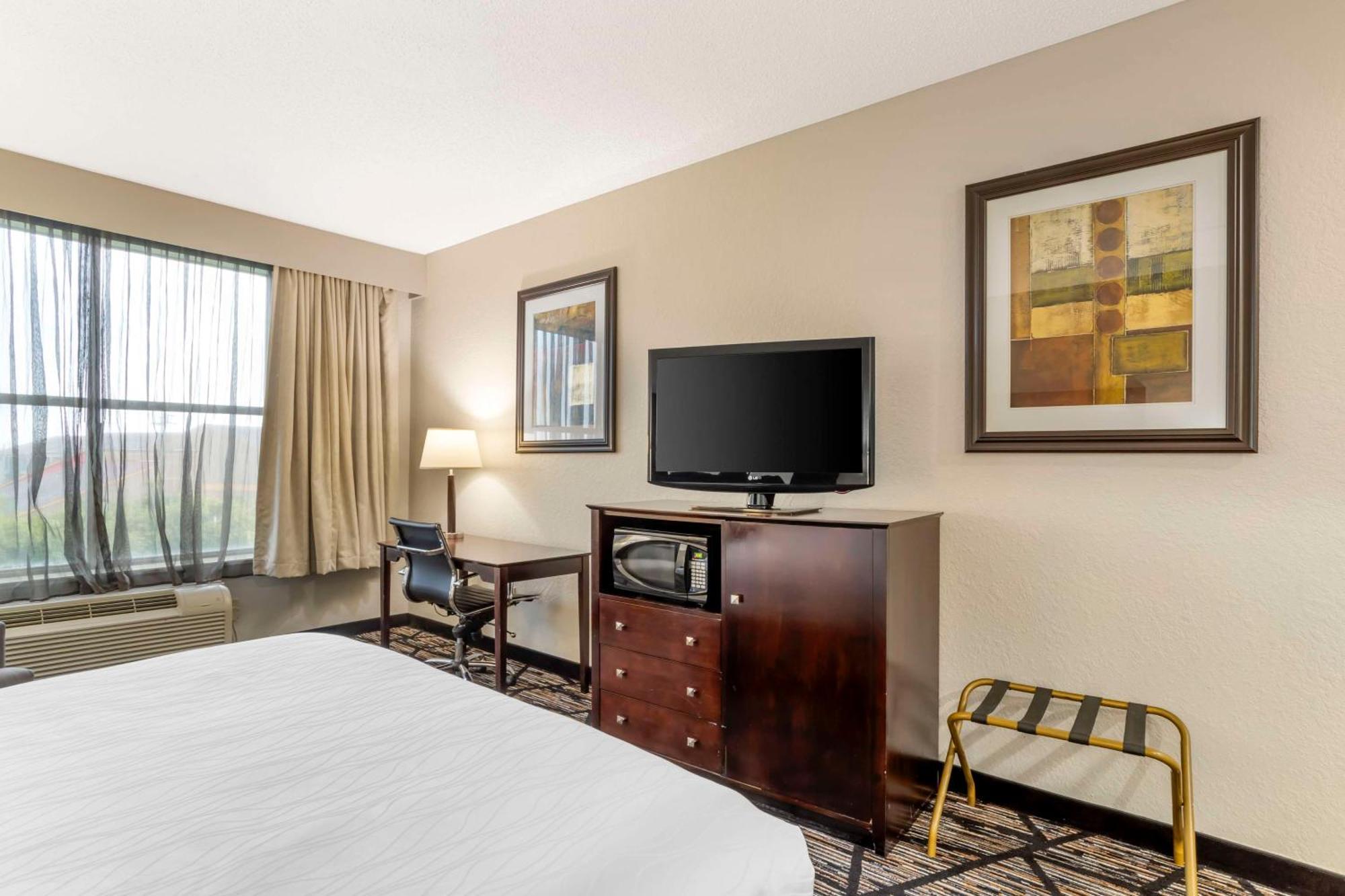 Best Western Plus Hobby Airport Inn And Suites Houston Zewnętrze zdjęcie