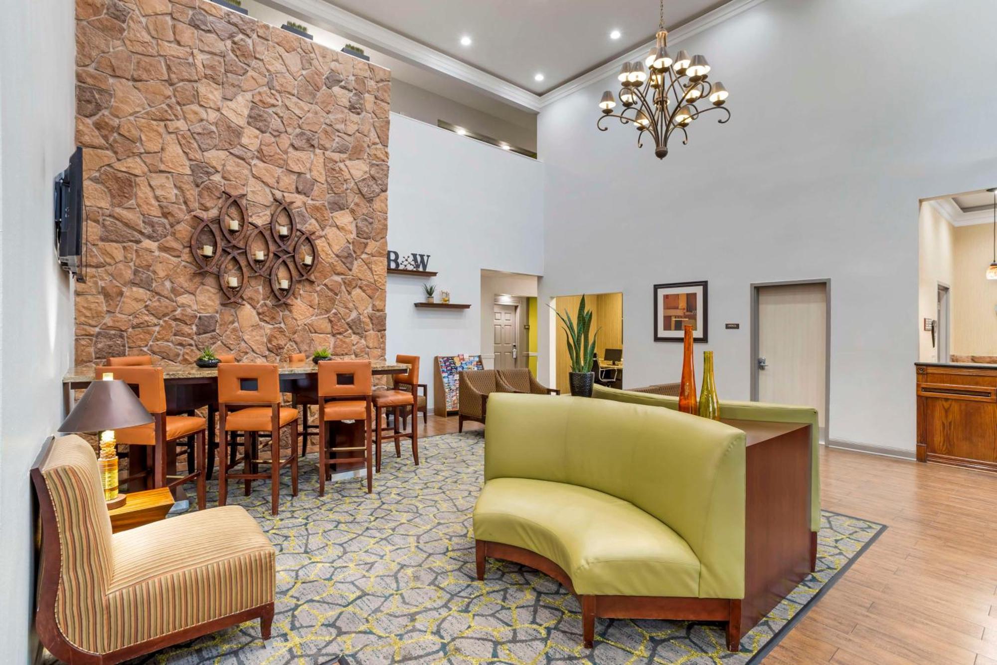 Best Western Plus Hobby Airport Inn And Suites Houston Zewnętrze zdjęcie